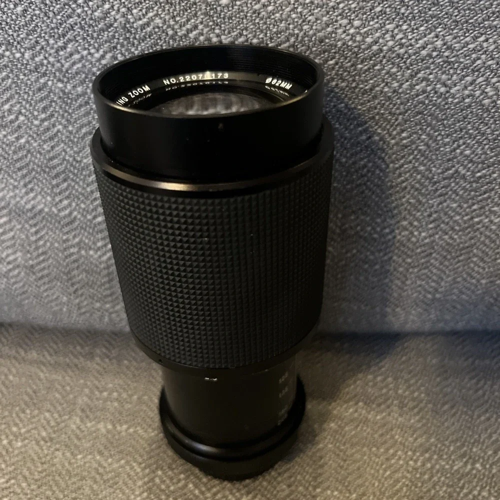 Vivitar 75-205mm 1: 3.8 MC Macro Focusing Zoom 62mm Lens